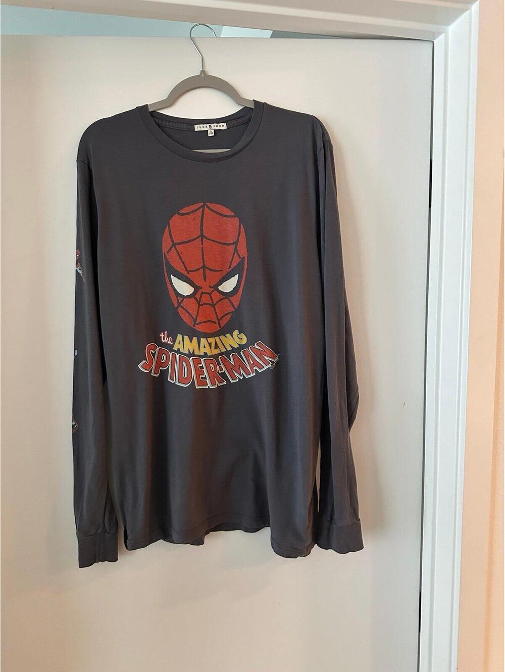 Junkfood Retro Spiderman Tshirt